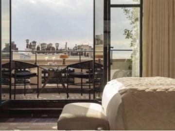 Cheval Blanc & Dior Cheval Blanc Paris