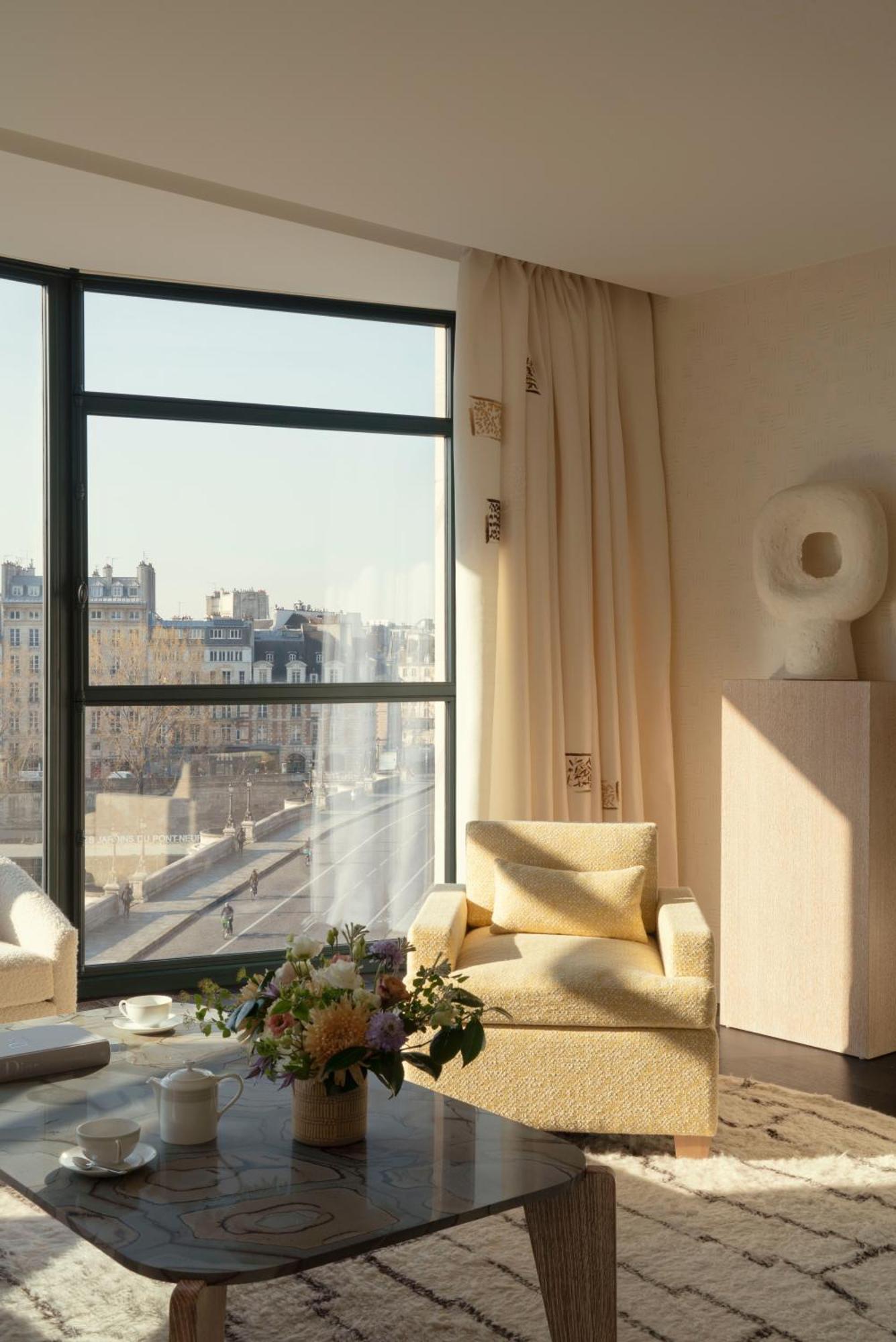 Cheval Blanc & Dior Cheval Blanc 5* Paris